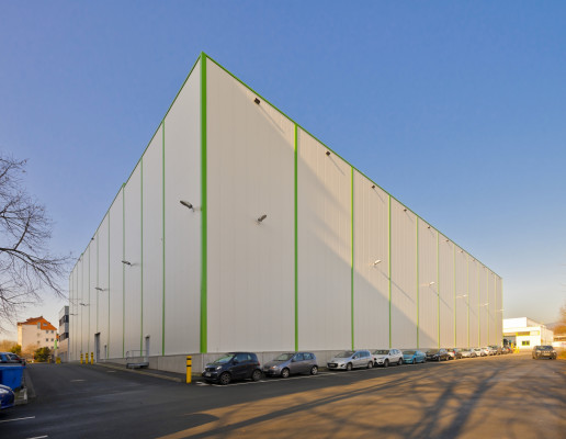 mbb Weimar · Fassaden-Referenz Uni Elektro (Foto © Michael Miltzow)